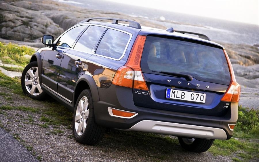  Volvo XC70 3.2 AWD 2008 года  (фото 5 из 68)
